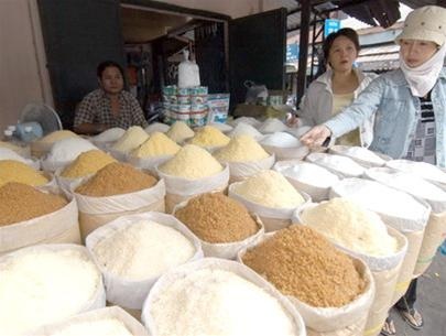 Kiến nghị nhập khẩu đường để không “sốt” giá - 1