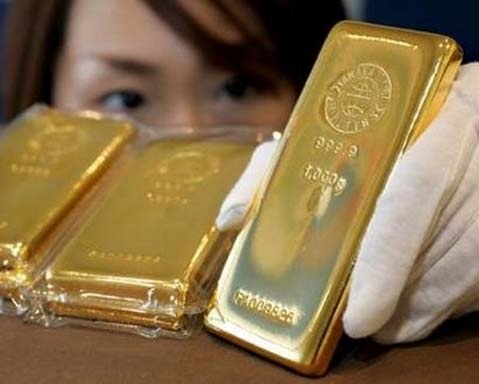 Lượng vàng nhập khẩu tăng vọt - 1 Lượng vàng nhập khẩu tăng vọt - 1