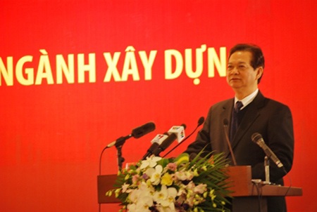 VINACONEX nhận cờ thi đua xuất sắc năm 2011 do Chính phủ trao tặng - 1