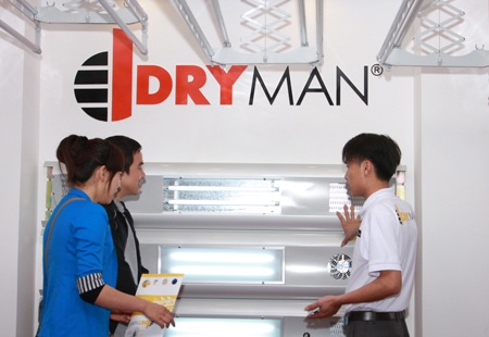 Giàn phơi thông minh Dryman – tạm biệt thời tiết nồm, ẩm