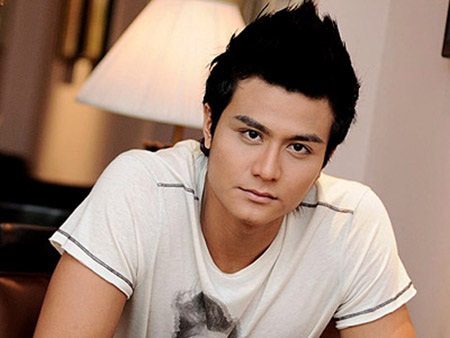 Siêu mẫu Vĩnh Thụy hầu tòa 