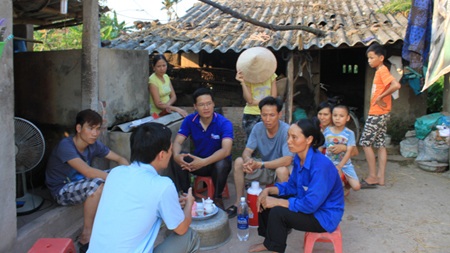 Nước mắt của mẹ tên cướp hiệu vàng 16 tuổi 