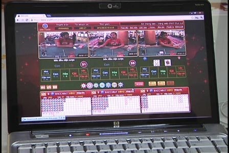Phá đường dây đánh bạc công nghệ cao chưa từng có ở VN - 2 Cách thức đánh bạc qua “cầu truyền hình trực tiếp” với Casino ở Campuchia.