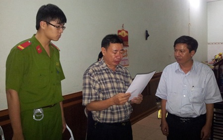 Hà Nội: Lập dự án nhà ở trên đất quy hoạch nghĩa trang  - 1 CQĐT đọc lệnh bắt, khám xét đối với ông Quang