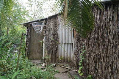 Căn phòng trọ nơi nạn nhân và hung thủ sinh sống