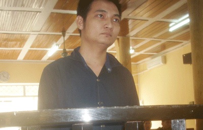 Chờ thi hành án lại giết người vì… thương vợ bạn - 1 Lê Bá Duy trước vành móng ngựa