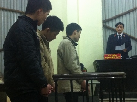 Nhóm đạo chích tại phiên xét xử