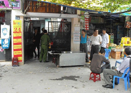 Thảm án mang danh “tình yêu” - 2 Hiện trường vụ án Vũ Văn Thành sát hại chị em Hòa, Trang.