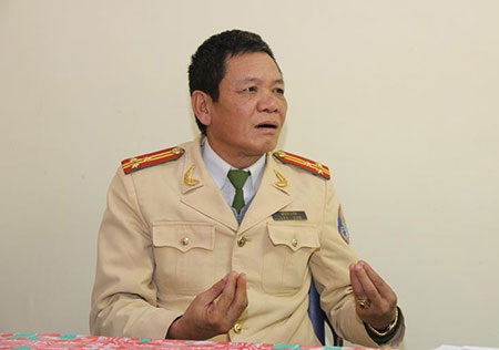 Thượng tá Lê Đức Đoàn chia sẻ niềm vui khi được tuyên dương Hiệp sĩ giao thông.