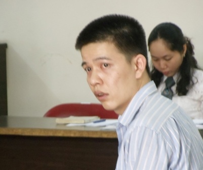 Cướp cả mạng người.. vuốt tóc vì chờ mua hủ tiếu lâu - 1 Bị cáo tại phiên tòa
