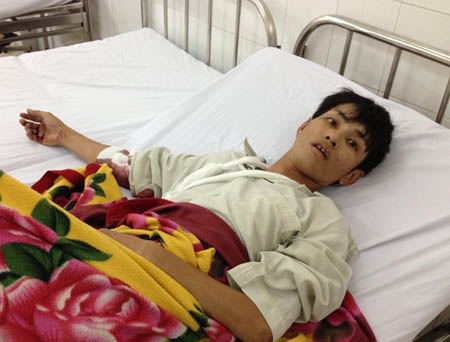 Anh Đào Văn Thiệp đang được điều trị tại bệnh viện