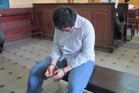 Ngũ Cẩm Liên trong phiên xét xử.