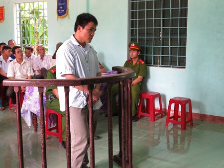 Bị cáo Nguyễn Thanh Phương tại tòa.