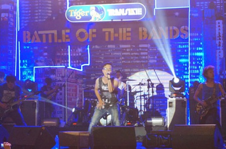 Đấu trường Rock Việt 2013: Bắc sáng tạo, Nam đậm chất - 3 Đấu trường Rock Việt 2013: Bắc sáng tạo, Nam đậm chất