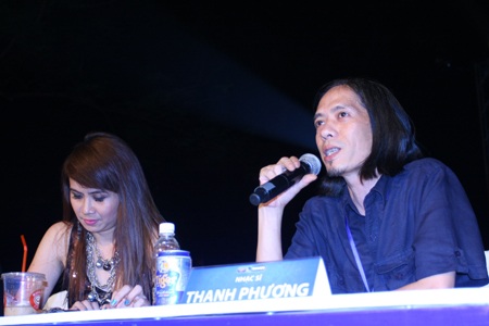 Phạm Anh Khoa và Viết Thanh làm giám khảo đấu trường Rock Việt