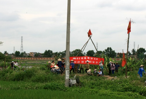 Bắt thêm một đối tượng quan trọng trong vụ xô xát ở Tiên Lãng - 1 Bắt thêm một đối tượng quan trọng trong vụ xô xát ở Tiên Lãng