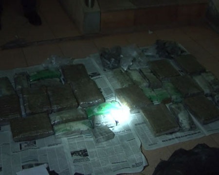 Đối tượng Nguyễn Đình Chiến và tang vật