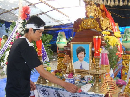 Vụ truy sát khiến nạn nhân Trần Vũ Văn Linh chết tại chỗ.