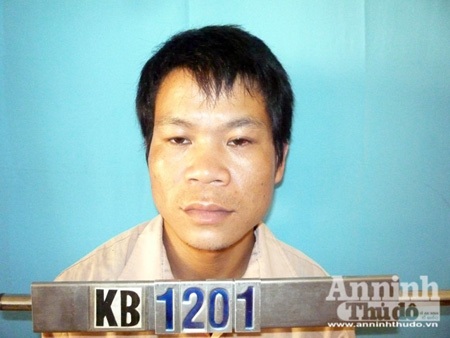 Hiếp dâm xong… lăn ra ngủ quên dưới gầm giường - 3 Bị cáo Hoàng Công Huấn