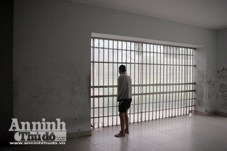 Vừa được tháo xích, con tâm thần chém bố đẻ chết tại chỗ - 1 (Ảnh minh họa)