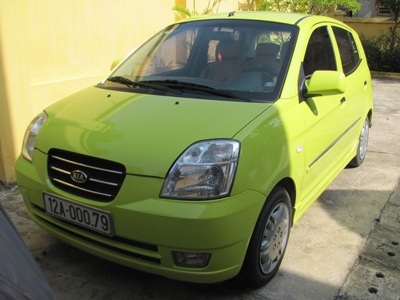 Vỡ nợ trăm tỷ ở Lạng Sơn: Tặng ô tô cám ơn…con nợ - 1 Chiếc xe ô tô bà Liên được chủ nợ tặng, đang bị công an tạm giữ.