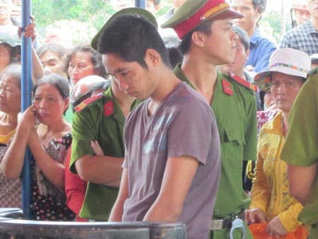 Án chung thân cho kẻ giết sinh viên trường luật - 1 Bị cáo Dương tại phiên sơ thẩm