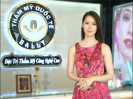 Món quà cho làn da hoàn hảo - 4 Hoa hậu Dương Thùy Linh sở hữu làn da trắng mịn sau điều trị với Spectra Laser