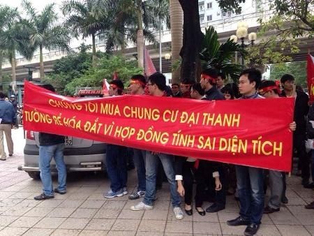 Kiện cáo về tính diện tích chung cư: Cần sự minh bạch thông tin - 1 Tranh cãi tính diện tích chung cư - do thiếu minh bạch
