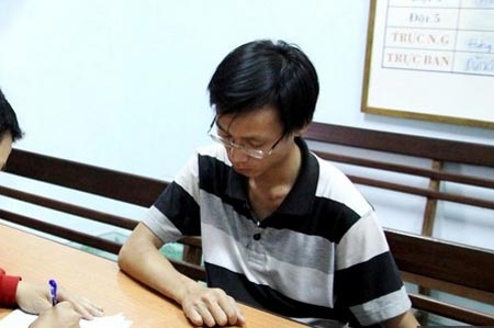 Sát hại người tình để "chùi mép" - 1 Hung thủ Phan Minh Tuấn bị bắt tại cơ quan Công an.