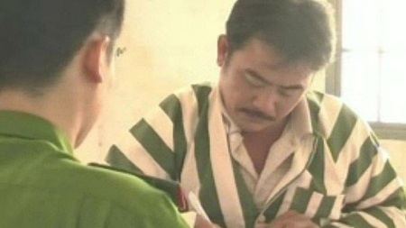 “Ma cà bông” giả cán bộ chuyên lừa phụ nữ chưa chồng nhẹ dạ - 1 Đối tượng Hoàng chuyên lừa tình, tiền của các phụ nữ khoảng 30 tuổi