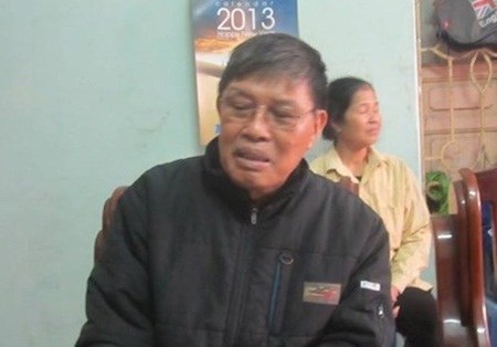 Bắt tạm giam 1 hiệu phó trộm con dấu, lừa tiền tỷ của dân - 1 Ông Đinh Văn Nhị và gia đình rơi vào cảnh khó khăn khi bị bà Huệ lừa số tiền lớn
