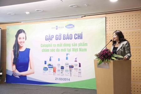 Cetaphil lặng thầm gìn giữ nét đẹp Việt - 2 Tiến sĩ Bác sĩ Lê Ngọc Diệp chia sẻ về sản phẩm chăm sóc da Cetaphil