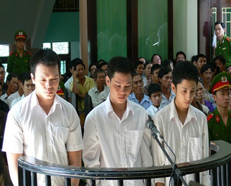 Án mạng từ giành phòng hát karake - 1 Bản án nghiêm khắc dành cho các bị cáo
