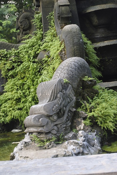 Vườn hoa Diên Hồng