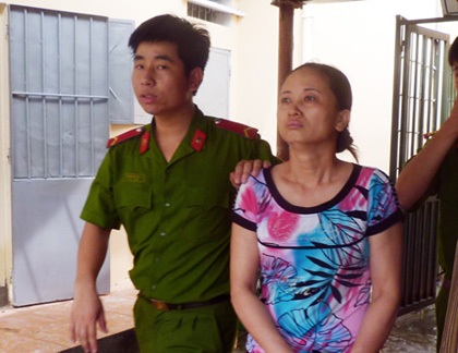 Tội ác tàn độc của người đàn bà ghen ngược? - 1 Ngô Thị Thúy tại Cơ quan điều tra.