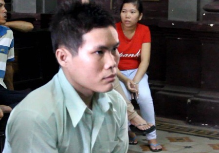 Giết hàng xóm vì "tội" hay... phóng uế bừa bãi - 1 Bị cáo Lê Văn Lẹ tại tòa phúc thẩm