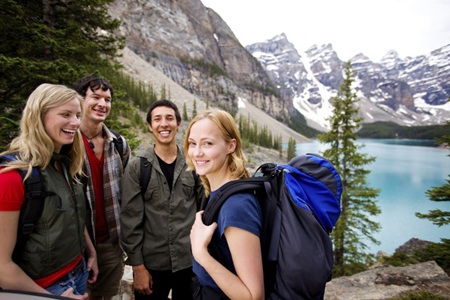 Cơ hội việc làm cho du học sinh tại Canada trong quá trình học và sau khi tốt nghiệp - 1 Những lý do bạn nên chọn du học tại Canada