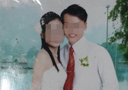 Nghi án anh rể hiếp dâm em vợ: Nạn nhân không mảnh vải che thân chạy ra đường cầu cứu - 1 Nghi can Nguyễn Văn Hùng (phải) và vợ. Ảnh: X.T