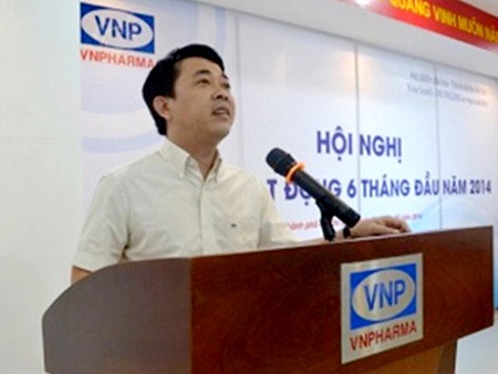 Khởi tố Chủ tịch VN Pharma Nguyễn Minh Hùng - 1 Khởi tố Chủ tịch VN Pharma Nguyễn Minh Hùng