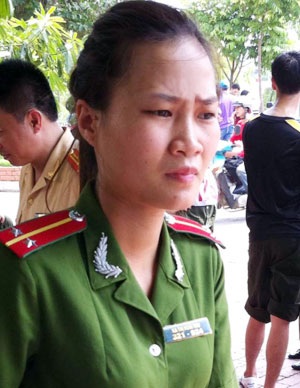 Trung úy Xa Thị Hoài Thu.