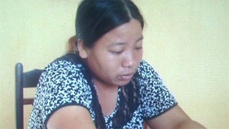 Rúng động Hưng Yên: Vợ dùng dây sạc điện thoại siết cổ chồng đến chết - 1 Đối tượng An Thị Thêu tại cơ quan điều tra