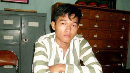 Nỗi buồn thăm thẳm của tên tội đồ mang án giết cha - 1 Tuổi thơ cơ cực