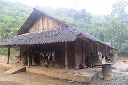 Một ngày ở “xã tử tù” - 3 Căn nhà của vợ chồng ông Chía, bà Say