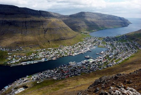 Những ngôi làng đẹp như tranh vẽ trên Quần đảo Faroe - 1 Những ngôi làng đẹp như tranh vẽ trên Quần đảo Faroe