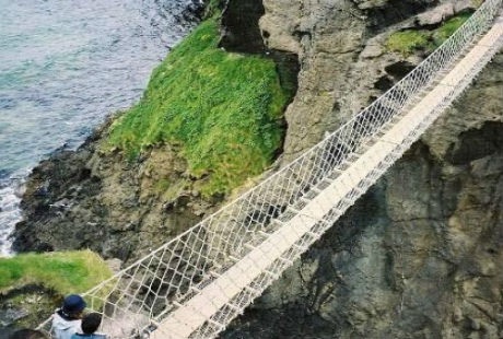 Top những cây cầu đáng sợ nhất thế giới