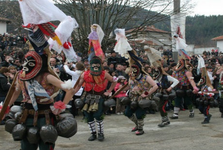 Những lễ hội rùng rợn nhất thế giới - 2 Những lễ hội rùng rợn nhất thế giới