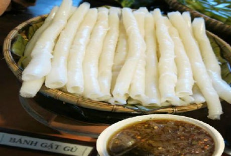 Từ lâu món bánh gật gù đã làm lên thương hiệu của mảnh đất Tiên Yên, Quảng Ninh.
