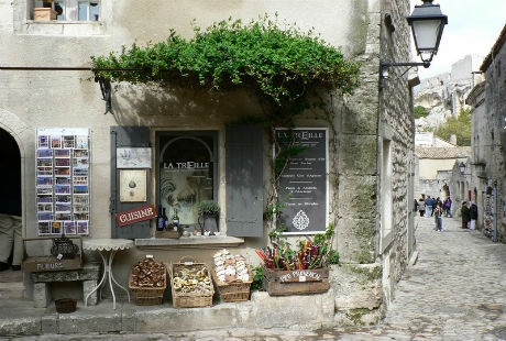 8 địa danh không nên bỏ lỡ khi ghé thăm Provence (Pháp)