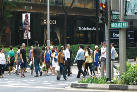 Đi “chợ châu Á” mùa sale off