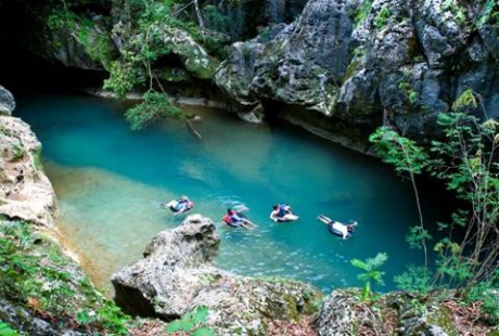 Túi tiền “khiêm tốn” nên đi du lịch những nước nào?